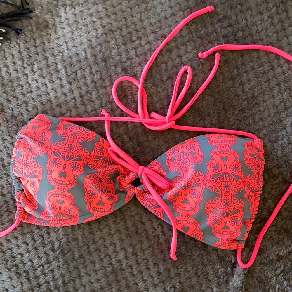 Skull bikini